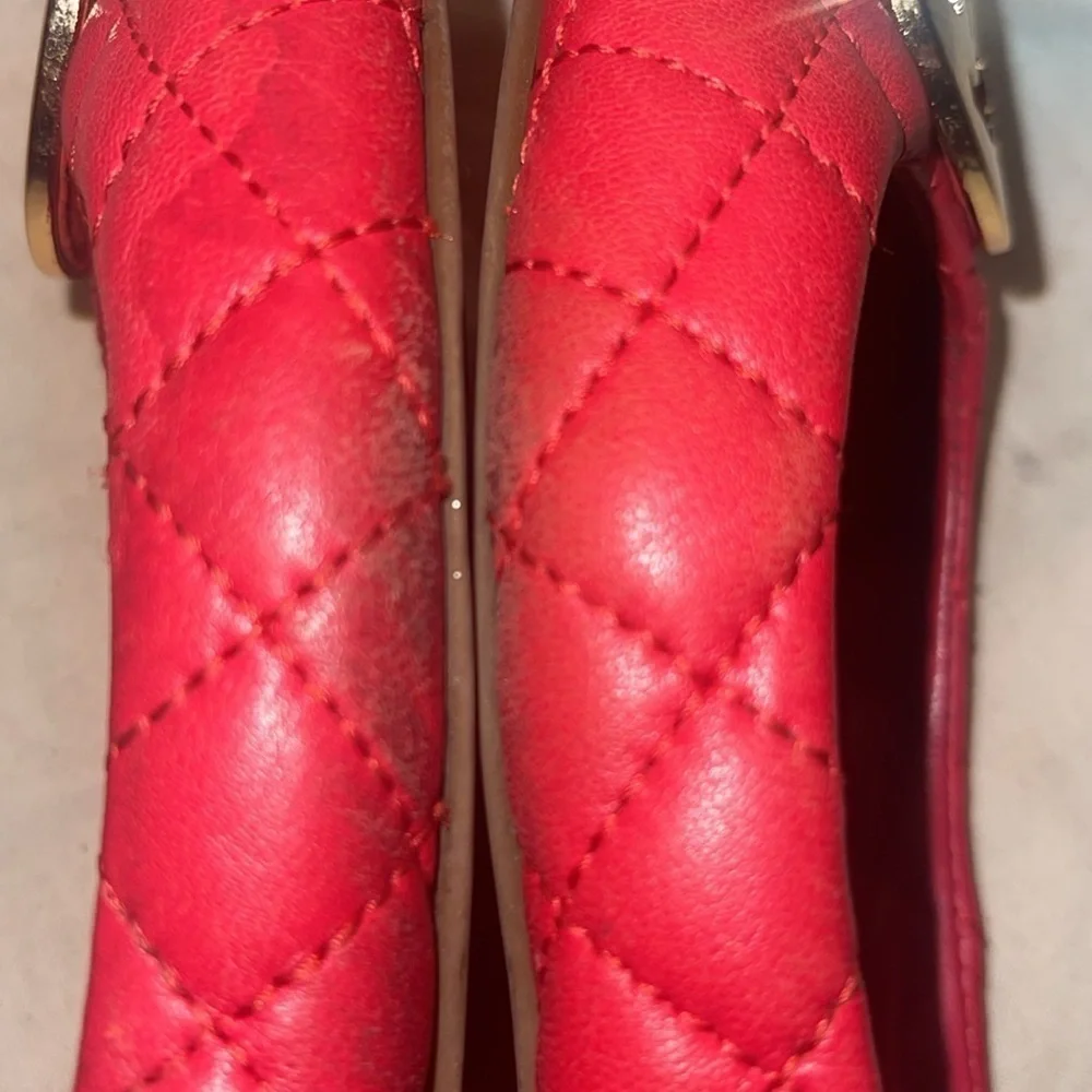 Tory Burch quilted Quinn flats with dust bag